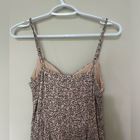 Talula Floral Dress - Picture 8 of 9